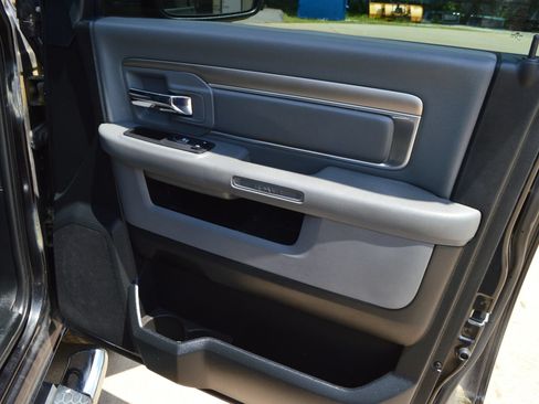 Used 2017 RAM 1500 Outdoorsman AWD/4WD image 22