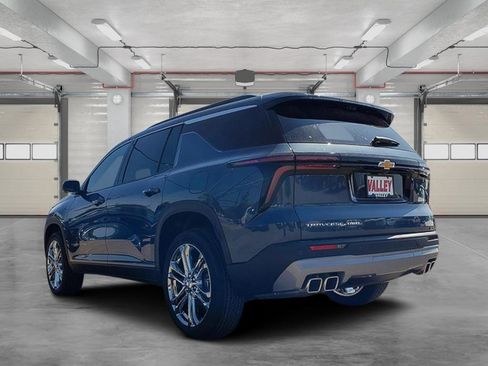 New 2026 Chevrolet Traverse LT w/ Driver Confidence Package image 5