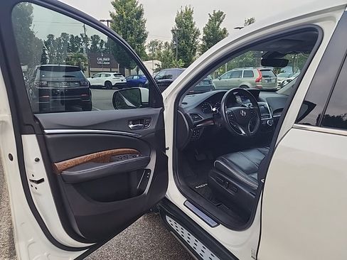 Used 2018 Acura MDX w/ Advance & Entertainment Pac AWD/4WD image 10