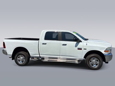 Used 2010 Dodge Ram 2500 Truck SLT AWD/4WD image 8