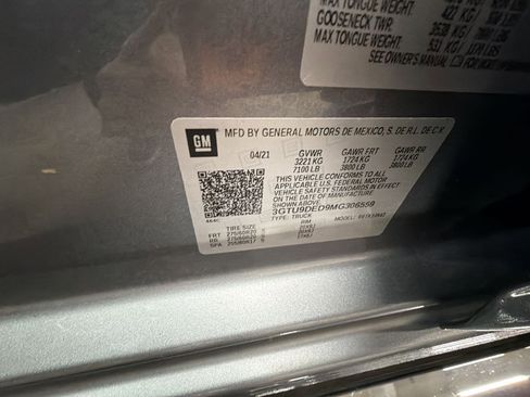 Used 2021 GMC Sierra 1500 SLT w/ SLT Premium Plus Package image 33