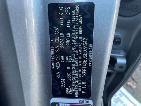 Used 2025 Kia K4 LXS image 28