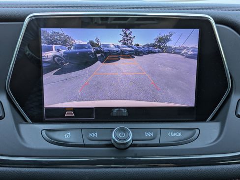 Used 2022 Chevrolet Blazer RS w/ Enhanced Convenience Package image 11