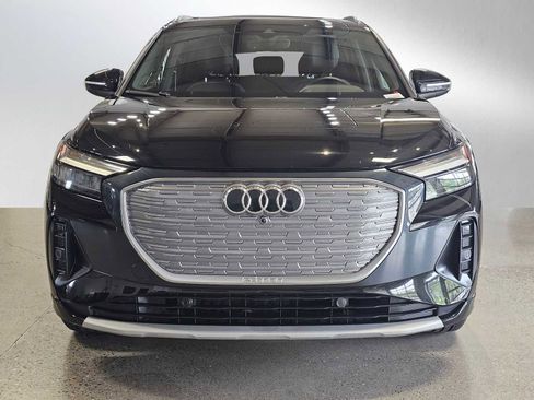 Used 2023 Audi Q4 e-tron Premium Plus w/ Premium Plus RWD image 8