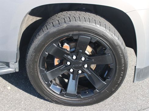 Used 2019 GMC Yukon Denali w/ Open Road Package AWD/4WD image 45