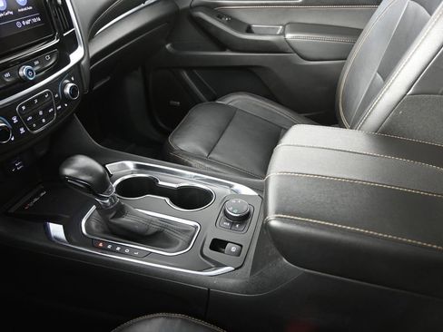 Used 2021 Chevrolet Traverse Premier w/ Redline Edition image 37