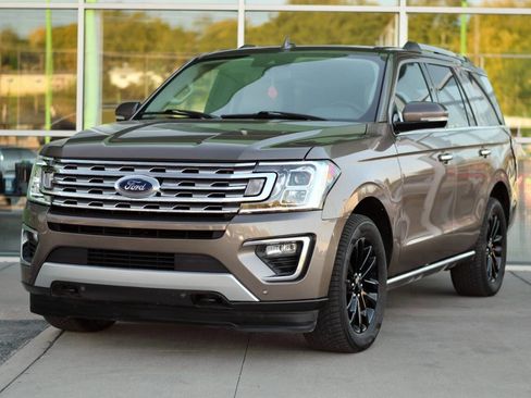 Used 2019 Ford Expedition Limited w/ Equipment Group 301A image 3