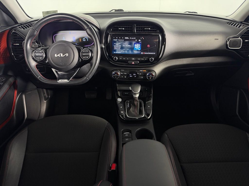 Used 2024 Kia Soul GT-Line w/ Option Group 020 FWD image 13