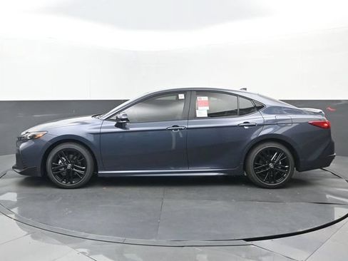 New 2026 Toyota Camry SE FWD image 21