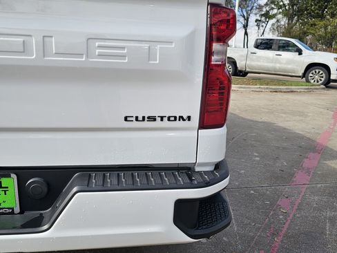 Used 2022 Chevrolet Silverado 1500 Custom w/ Rally Edition image 9