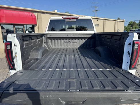 Used 2026 GMC Sierra 2500 AT4X AWD/4WD image 16