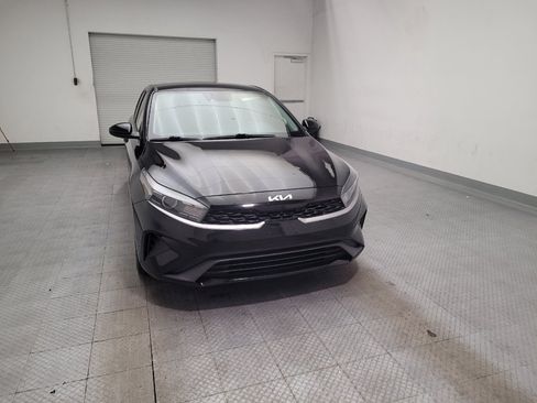 Used 2022 Kia Forte LXS FWD image 14