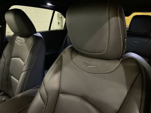 Certified 2024 Cadillac XT4 Premium Luxury image 19