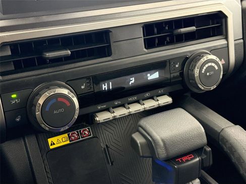Certified 2025 Toyota 4Runner TRD Off-Road AWD/4WD image 25