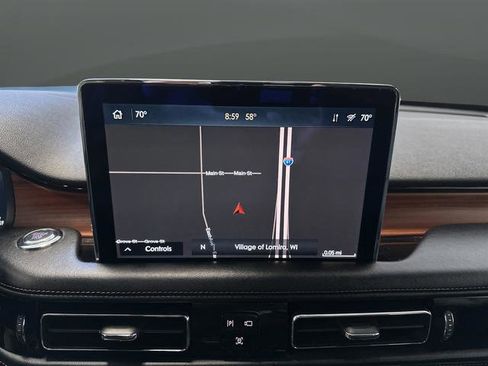 Used 2020 Lincoln Aviator Reserve w/ Equipment Group 202A image 10