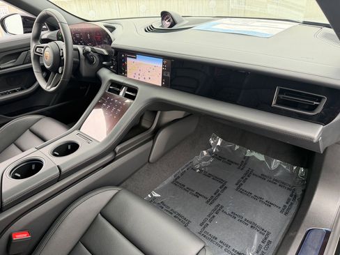 New 2026 Porsche Taycan 4 Black Edition image 16