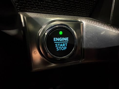 Used 2022 Ford F150 Raptor w/ Raptor 37 Performance Package AWD/4WD image 32