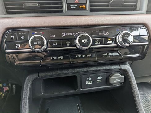 Used 2024 Honda Pilot Elite image 19