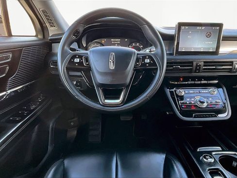 Used 2022 Lincoln Corsair FWD image 5