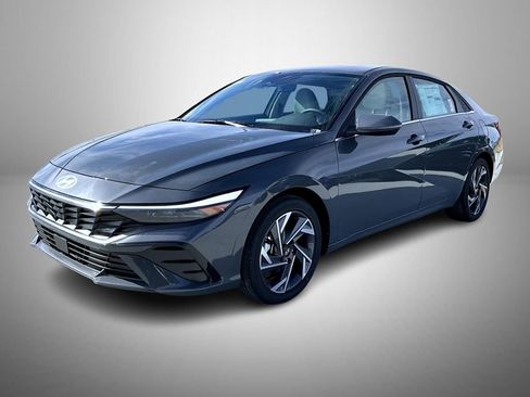 New 2026 Hyundai Elantra Limited image 1