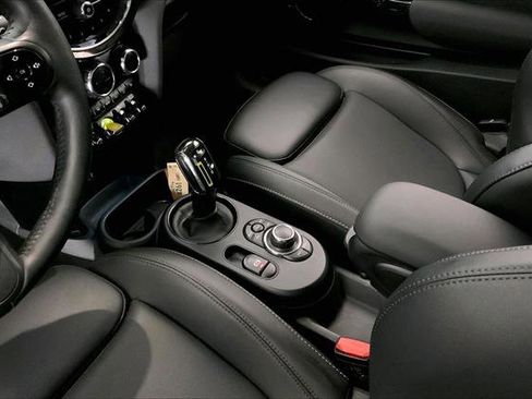Used 2022 MINI Cooper SE image 22