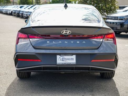 New 2026 Hyundai Elantra Sport FWD image 4