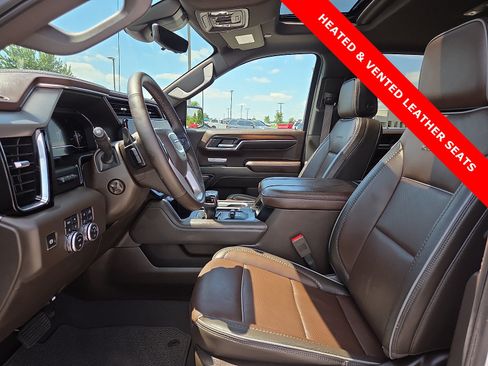 Used 2024 GMC Sierra 1500 Denali w/ Denali Reserve Package AWD/4WD image 15