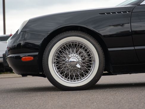 Used 2002 Ford Thunderbird RWD image 11
