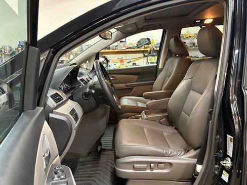 Used 2017 Honda Odyssey EX-L image 17