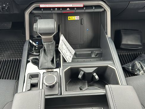 New 2026 Toyota Tundra SR5 image 31