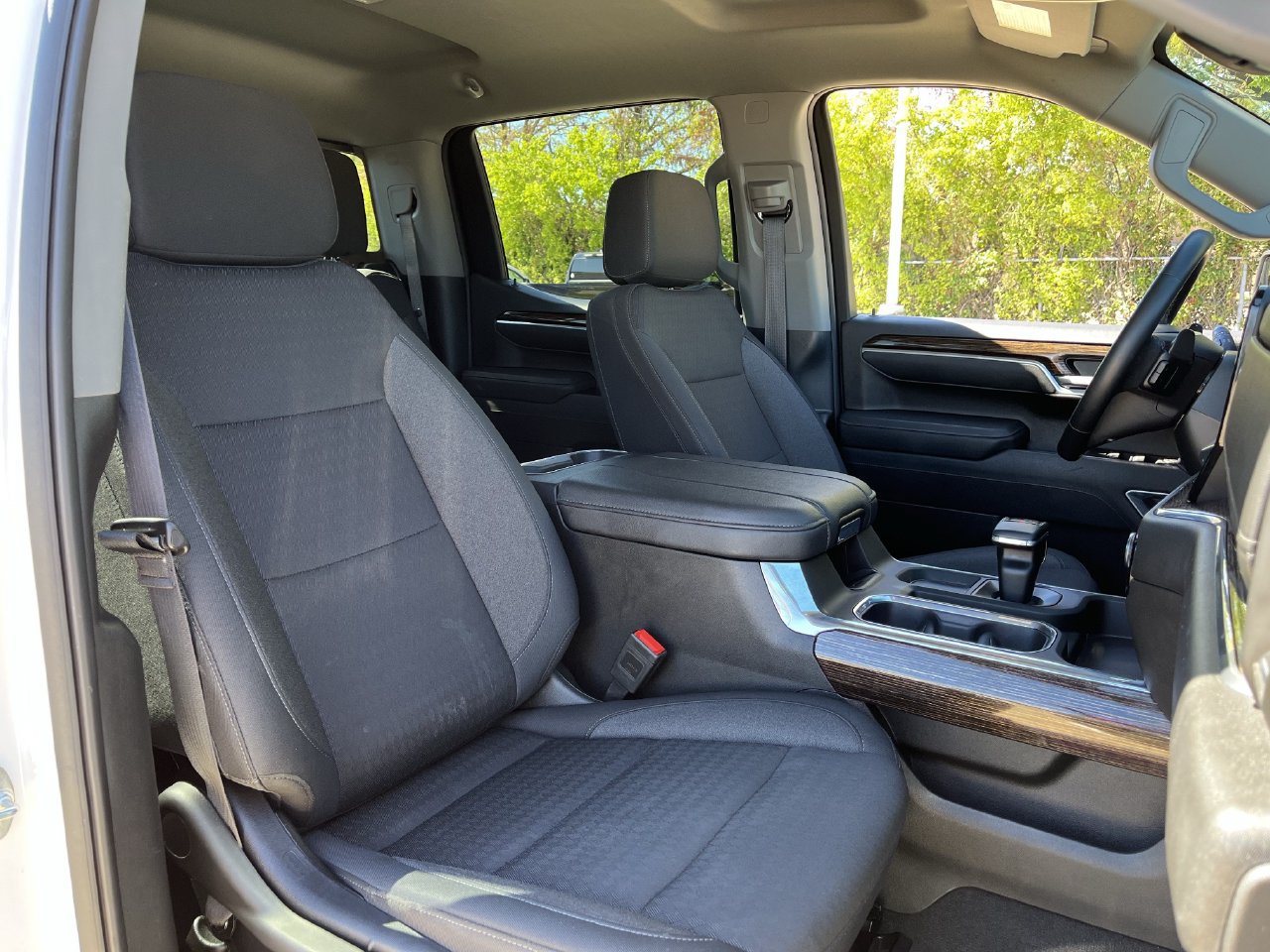 Used 2025 GMC Sierra 1500 Elevation w/ Preferred Package RWD image 25