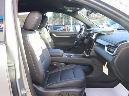 New 2026 GMC Acadia Elevation w/ Black Edition AWD/4WD image 36