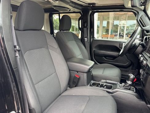 Certified 2022 Jeep Wrangler Unlimited Sport image 38