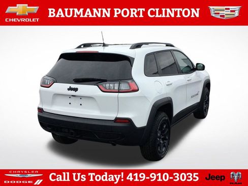 Used 2022 Jeep Cherokee Latitude w/ Trailer Tow Group AWD/4WD image 5