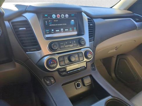 Used 2018 Chevrolet Tahoe LT image 9