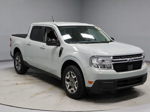 Used 2024 Ford Maverick Lariat w/ 4K Tow Package AWD/4WD image 1