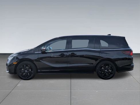 Certified 2024 Honda Odyssey Sport image 2