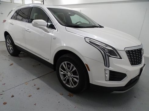 Used 2022 Cadillac XT5 Premium Luxury image 1
