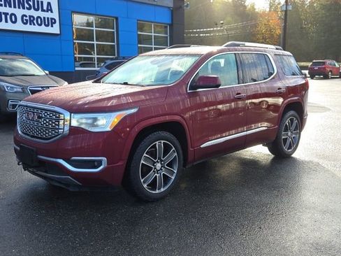 Used 2018 GMC Acadia Denali w/ Technology Package image 5