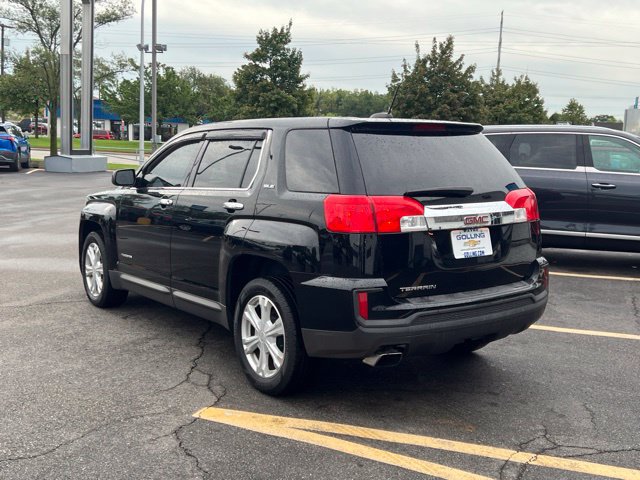 Used 2017 GMC Terrain SLE FWD image 3
