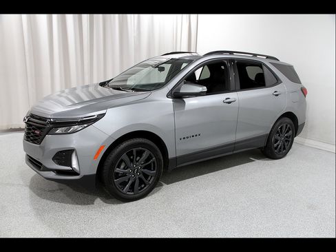 Certified 2024 Chevrolet Equinox RS AWD/4WD image 3