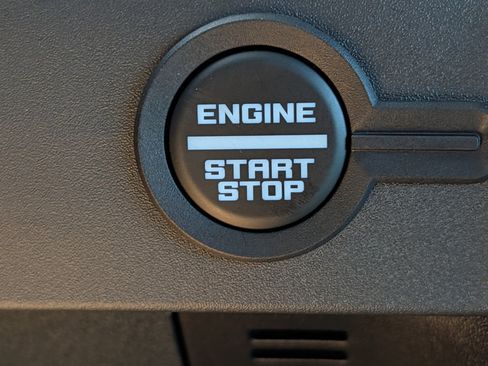 New 2026 Ford Bronco 2-Door AWD/4WD image 30