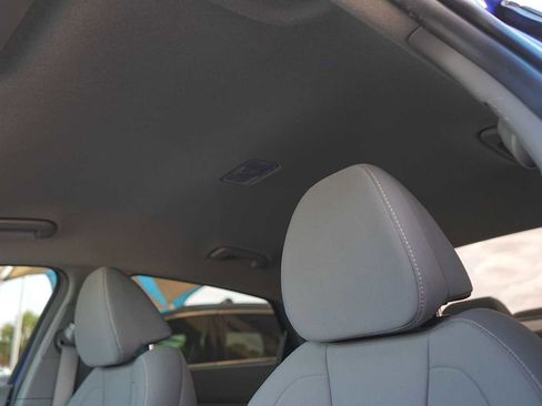 Used 2023 Hyundai Elantra SEL w/ Convenience Package FWD image 26