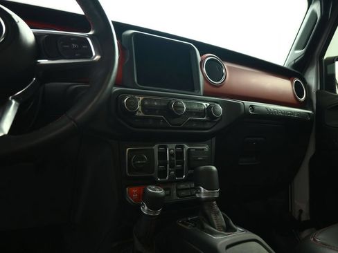 Used 2019 Jeep Wrangler Unlimited Rubicon AWD/4WD image 50