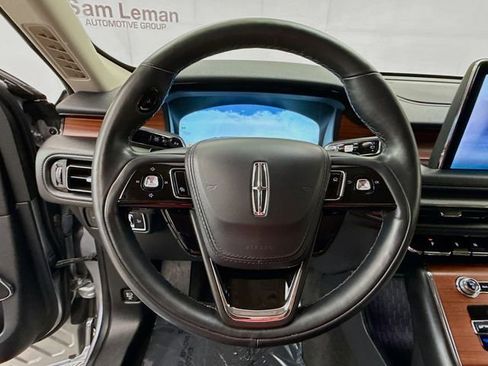 Used 2023 Lincoln Aviator Reserve w/ Equipment Group 201A image 11