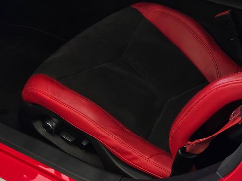 Used 2023 Chevrolet Corvette Stingray Premium Conv w/ Battery Protection Package image 17