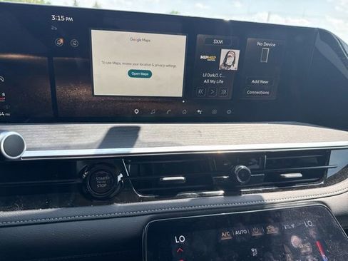 Used 2025 INFINITI QX80 Sensory AWD/4WD image 11