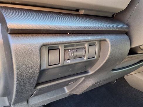 New 2026 Subaru Crosstrek 2.0i Premium image 11