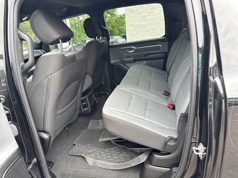 Used 2022 RAM 1500 Big Horn AWD/4WD image 38