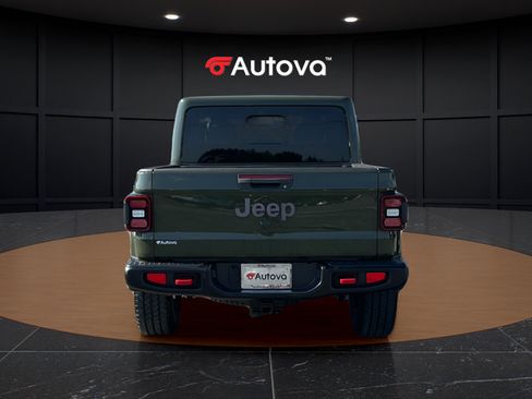 Used 2021 Jeep Gladiator Rubicon w/ LED Lighting Group AWD/4WD image 4